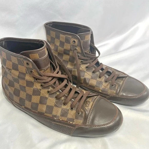 Louis Vuitton | Shoes | Vintage Louis Vuitton Mens Brown  display picture 1